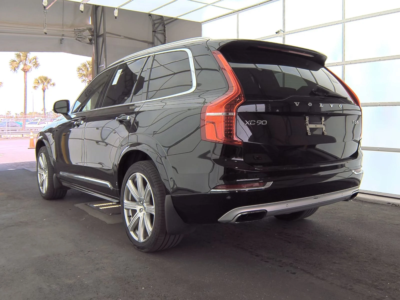 Volvo Xc90 INSCRIPTION Обдух* Bowers&Wilkins* 360* Дистроник* - изображение 6