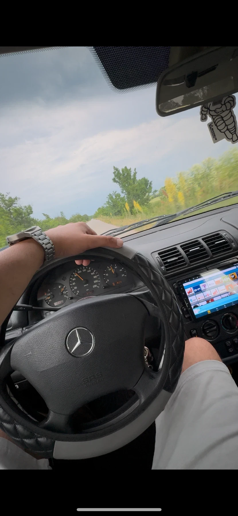 Mercedes-Benz ML 270  - изображение 7