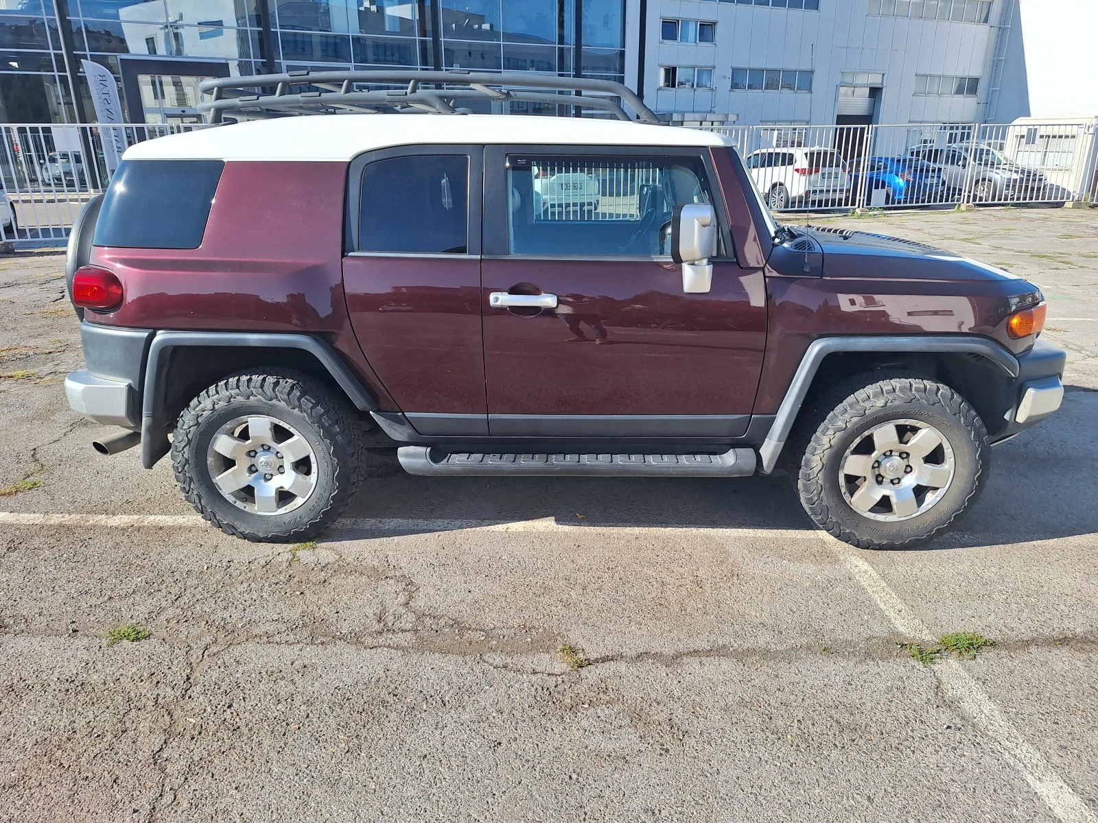 Toyota Fj cruiser 4.0 i V6 Automatic, LPG - изображение 7
