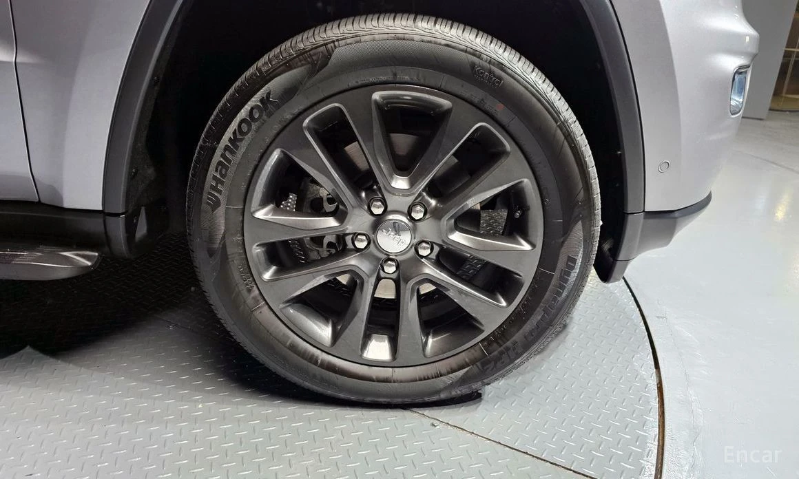 Jeep Grand cherokee  - изображение 5