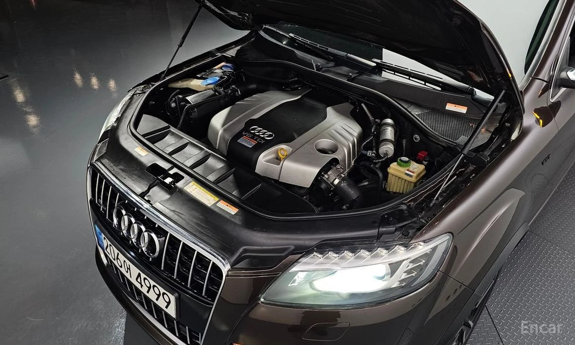 Audi Q7  - изображение 6