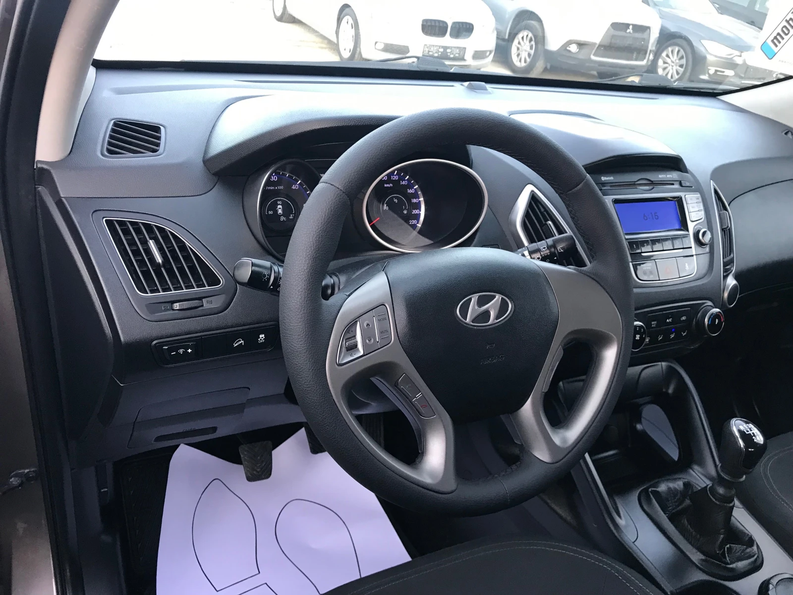 Hyundai IX35 1.7d-117kc.-6ск., снимка 13 - Автомобили и джипове - 53659639