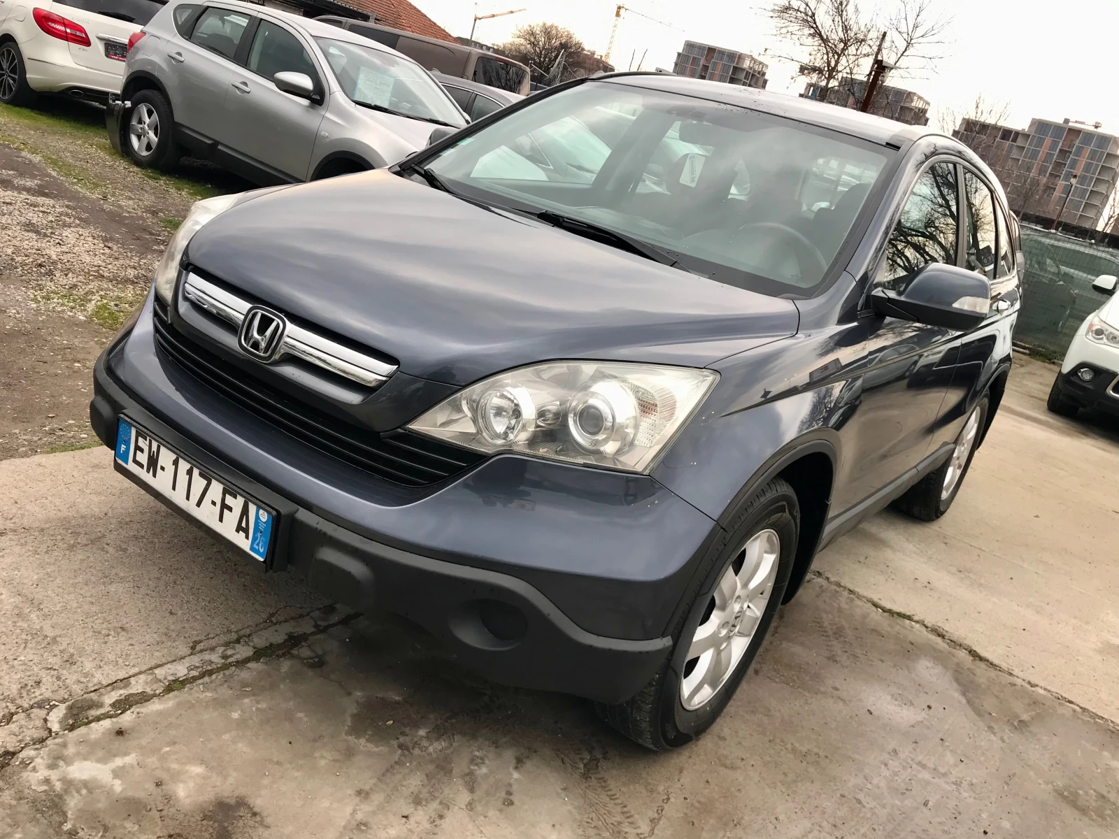 Honda Cr-v 2.2-140kc.-4x4 - изображение 3