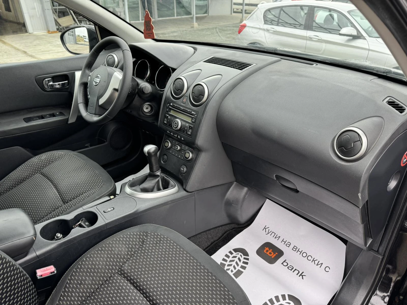 Nissan Qashqai 1.6* 115ps* GAS* КЛИМАТРОНИК, снимка 10 - Автомобили и джипове - 53735909