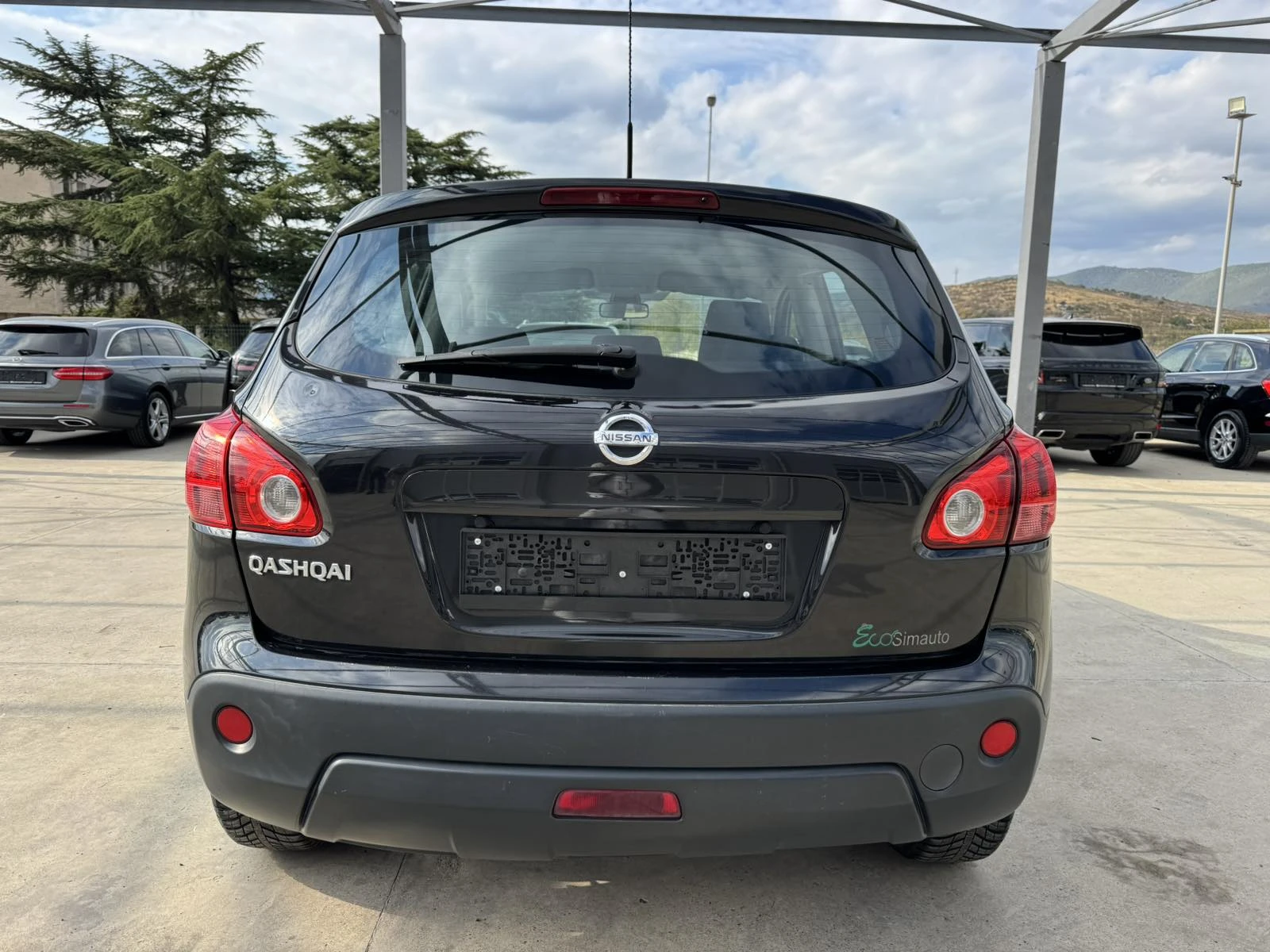 Nissan Qashqai 1.6* 115ps* GAS* КЛИМАТРОНИК, снимка 4 - Автомобили и джипове - 53735909