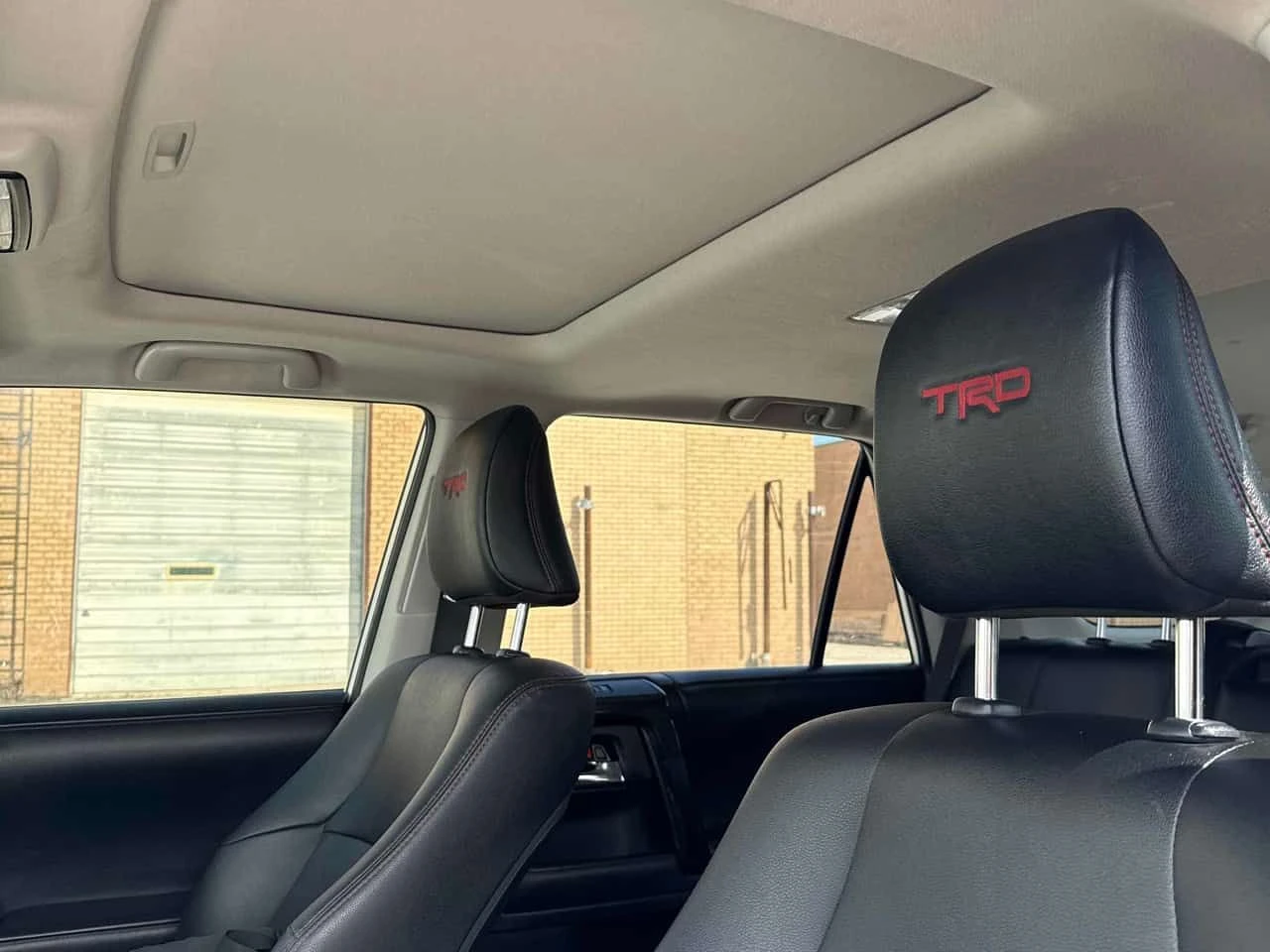 Toyota 4runner SR5 PREMIUM/ШИБИДАХ/ЛИЦЕНЗИРАН ПРОДАВАЧ, снимка 12 - Автомобили и джипове - 54109792