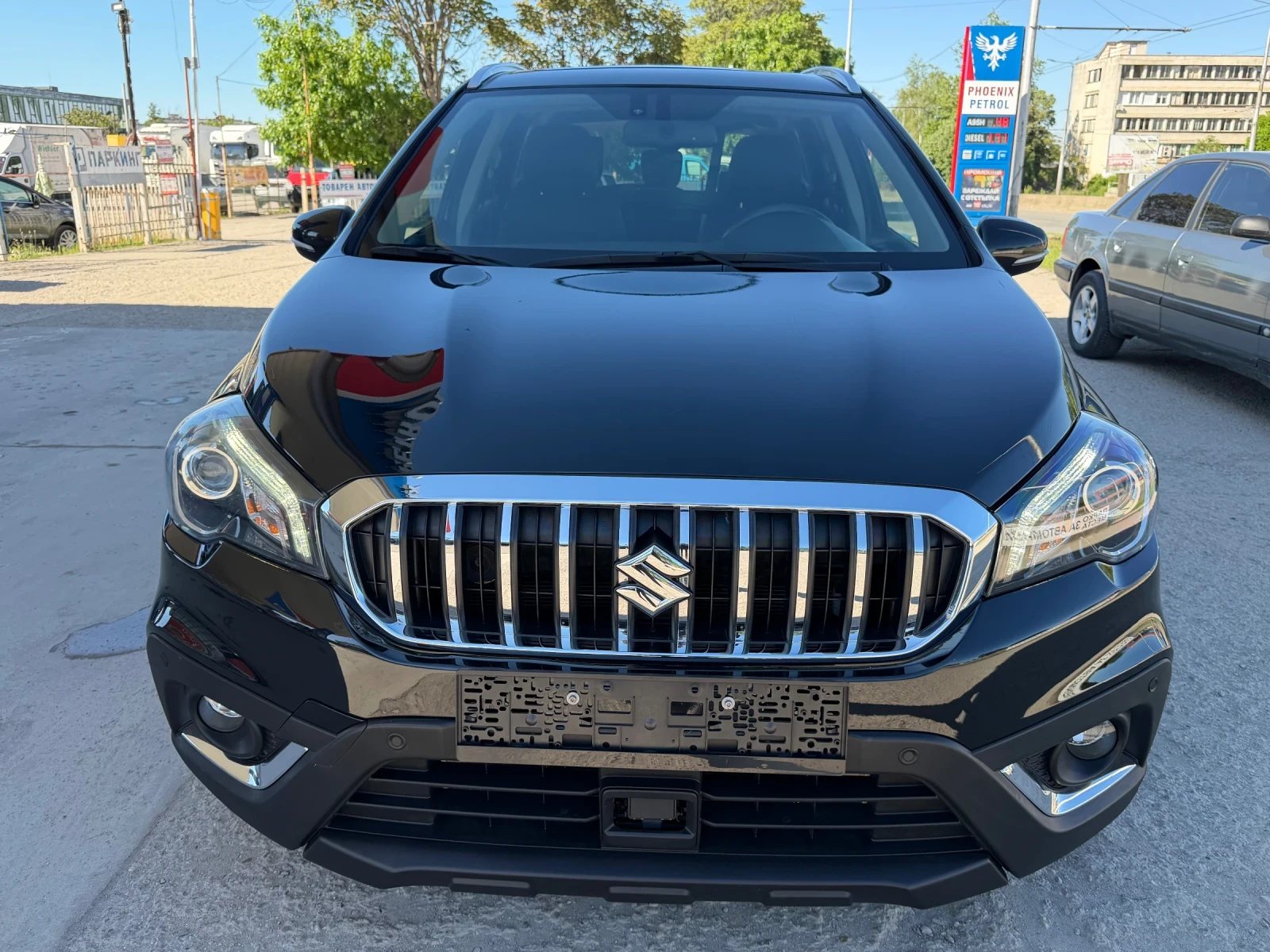 Suzuki SX4 S-Cross HYBRID-34800km, снимка 3 - Автомобили и джипове - 54548704
