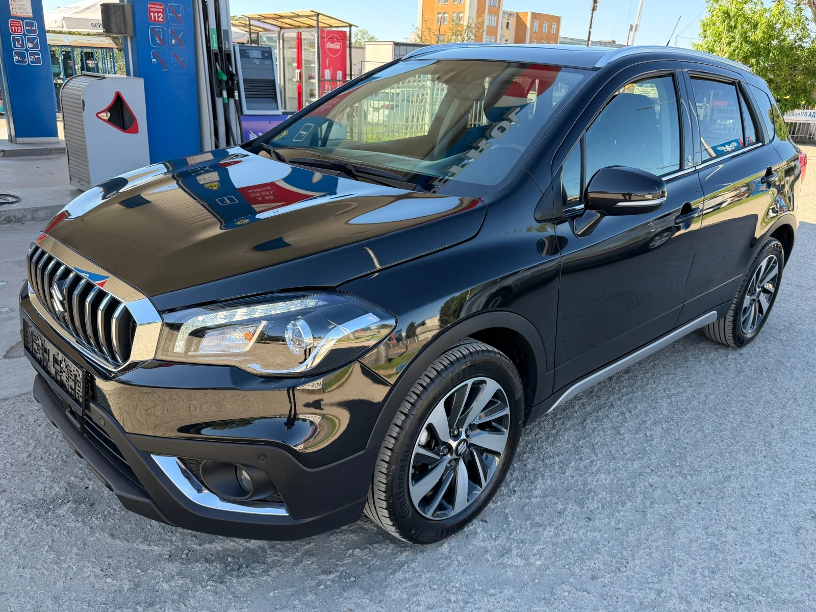 Suzuki SX4 S-Cross HYBRID-34800km, снимка 2 - Автомобили и джипове - 54548704