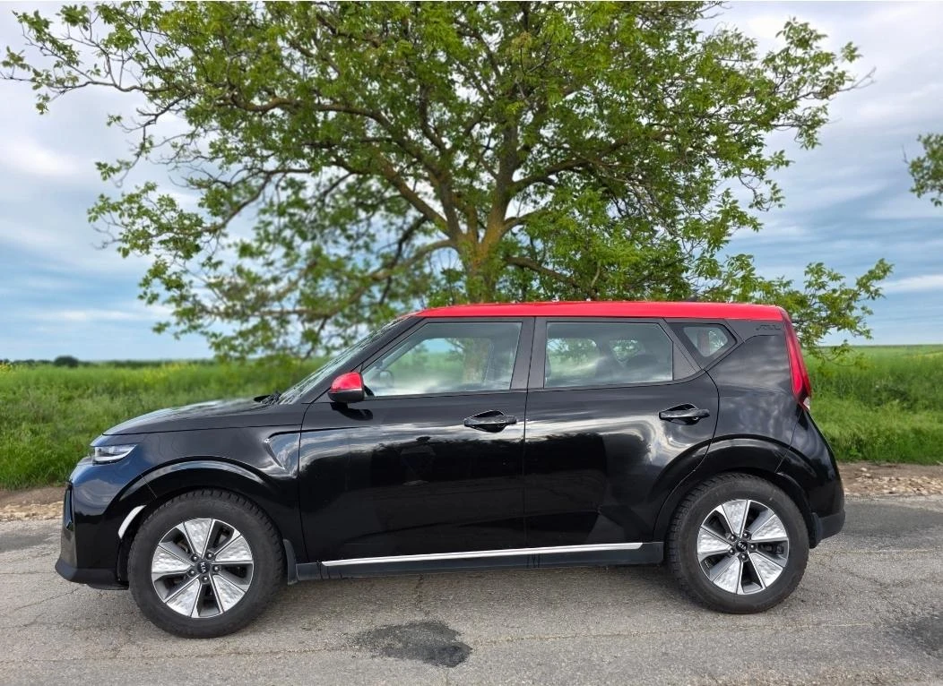 Kia Niro 64KW Термопомпа, снимка 3 - Автомобили и джипове - 54772682