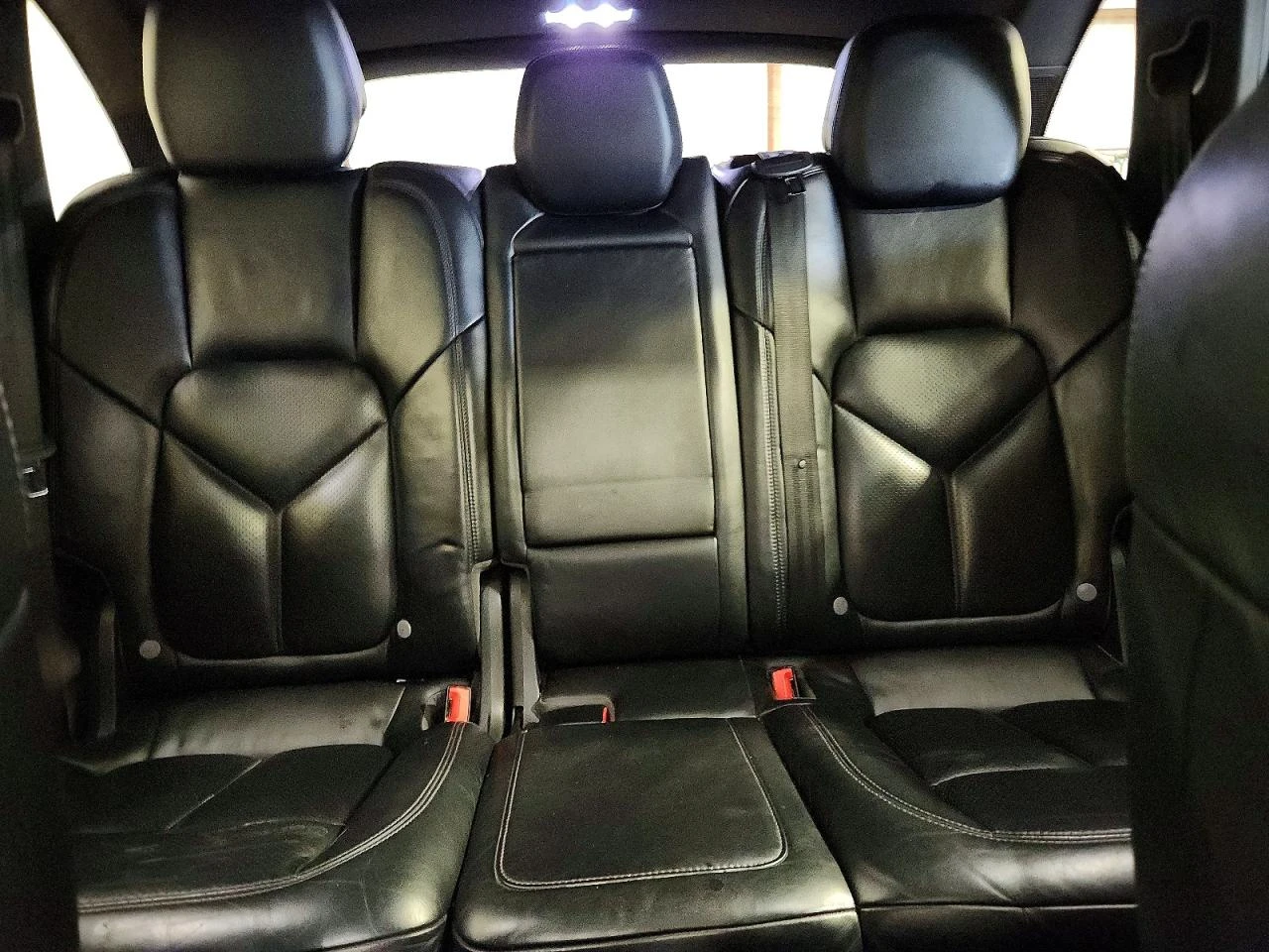 Porsche Cayenne !PREMIUM SPORT! !!ПОДГРЕВИ! !КАМЕРИ!, снимка 10 - Автомобили и джипове - 54965619