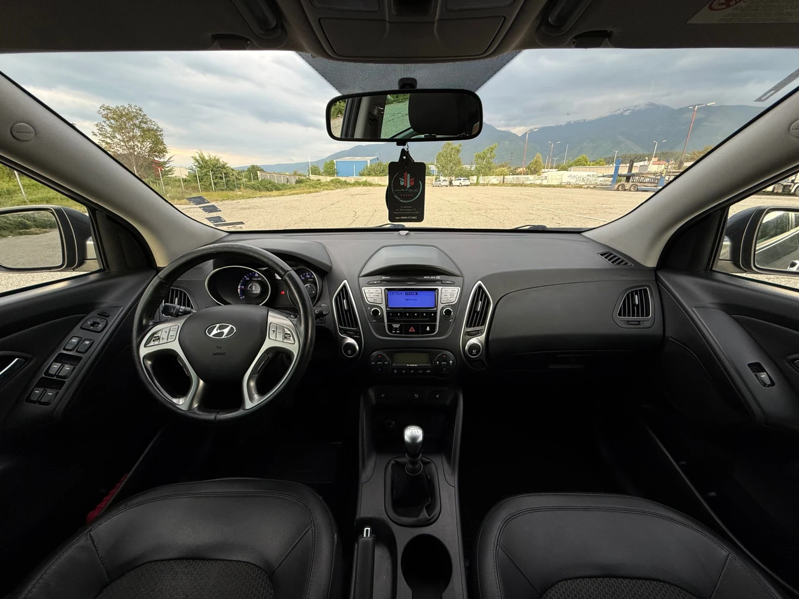 Hyundai IX35 2.0CRDi, снимка 10 - Автомобили и джипове - 55144943