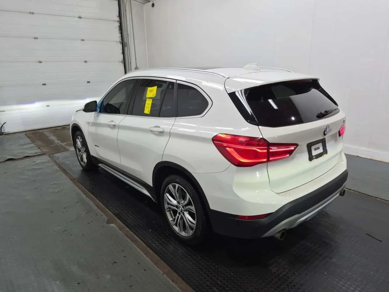 BMW X1, снимка 6 - Автомобили и джипове - 56686103