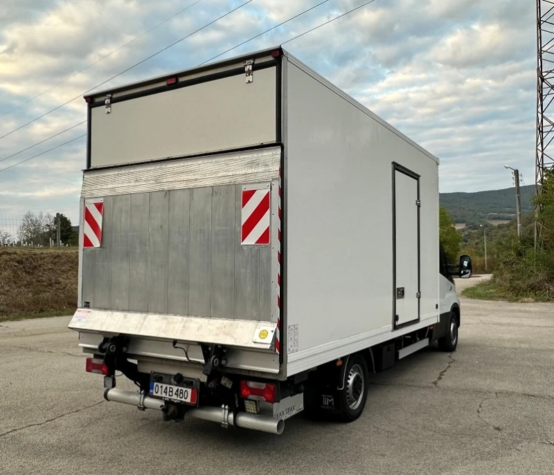 Iveco 35S18 3.0L* БОРД* ТЕРМО* КЛИМА* 4.10м Междуосие, снимка 6 - Бусове и автобуси - 51345606