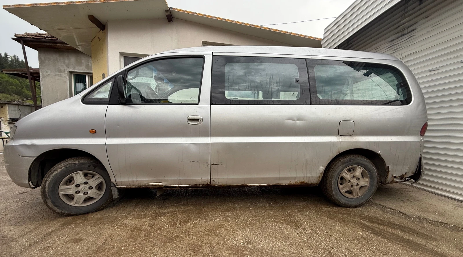 Hyundai H1  - изображение 4