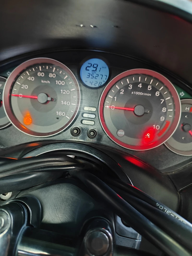 Honda Forza 300i, снимка 9 - Мотоциклети и мототехника - 52170539