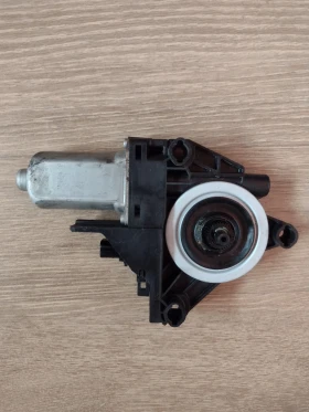 931403-103 WR12-745       JEEP GRAND CHEROKEE IV   | Mobile.bg    3