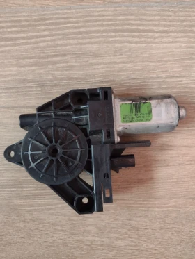     931403-103 WR12-745       JEEP GRAND CHEROKEE IV  