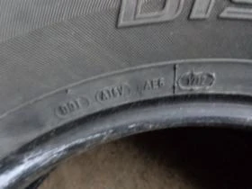 Гуми Зимни 215/65R16, снимка 10
