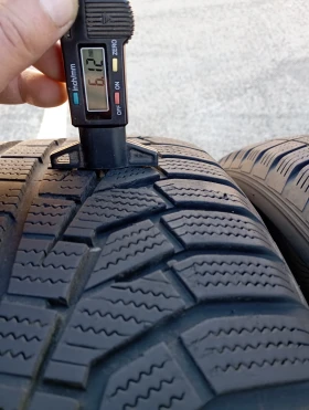 Гуми Зимни 265/60R18, снимка 8