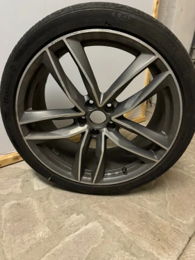 Гуми с джанти Barum 225/35R20, снимка 1