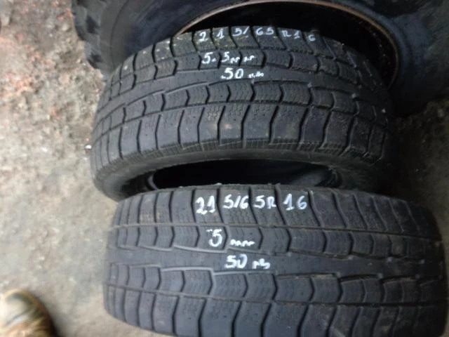 Гуми Зимни 215/65R16, снимка 4 - Гуми и джанти - 17597930