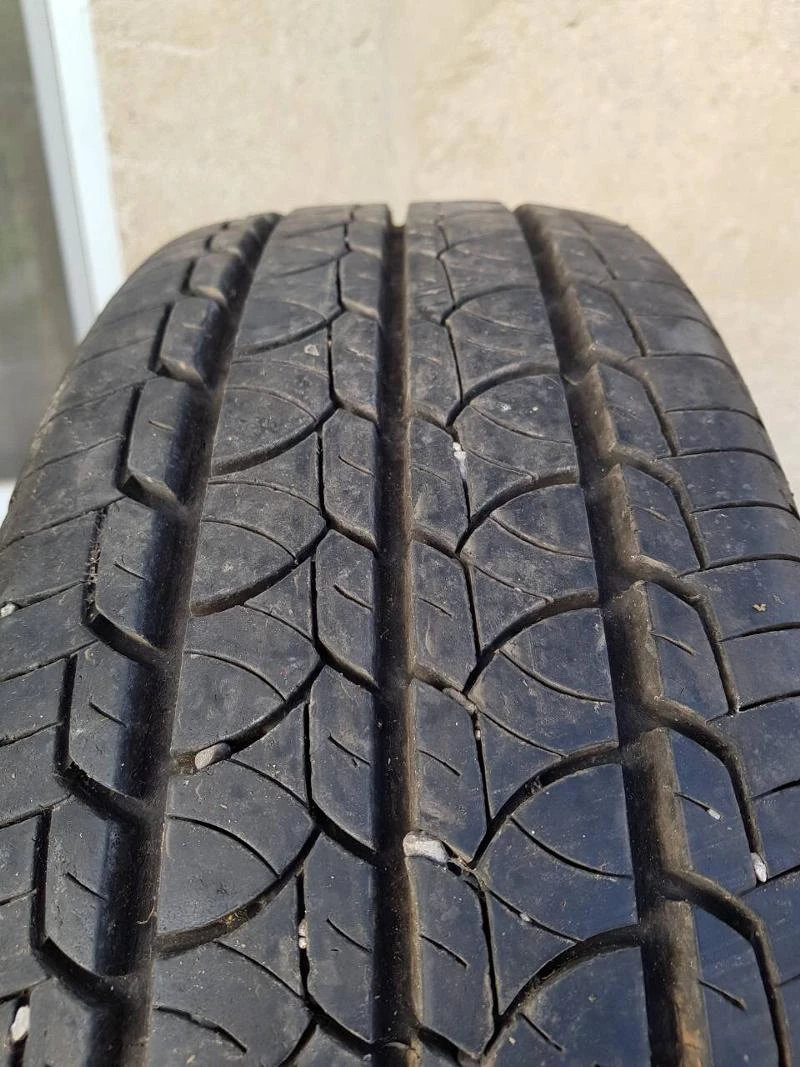 Гуми Летни 215/70R15, снимка 5 - Гуми и джанти - 21416522