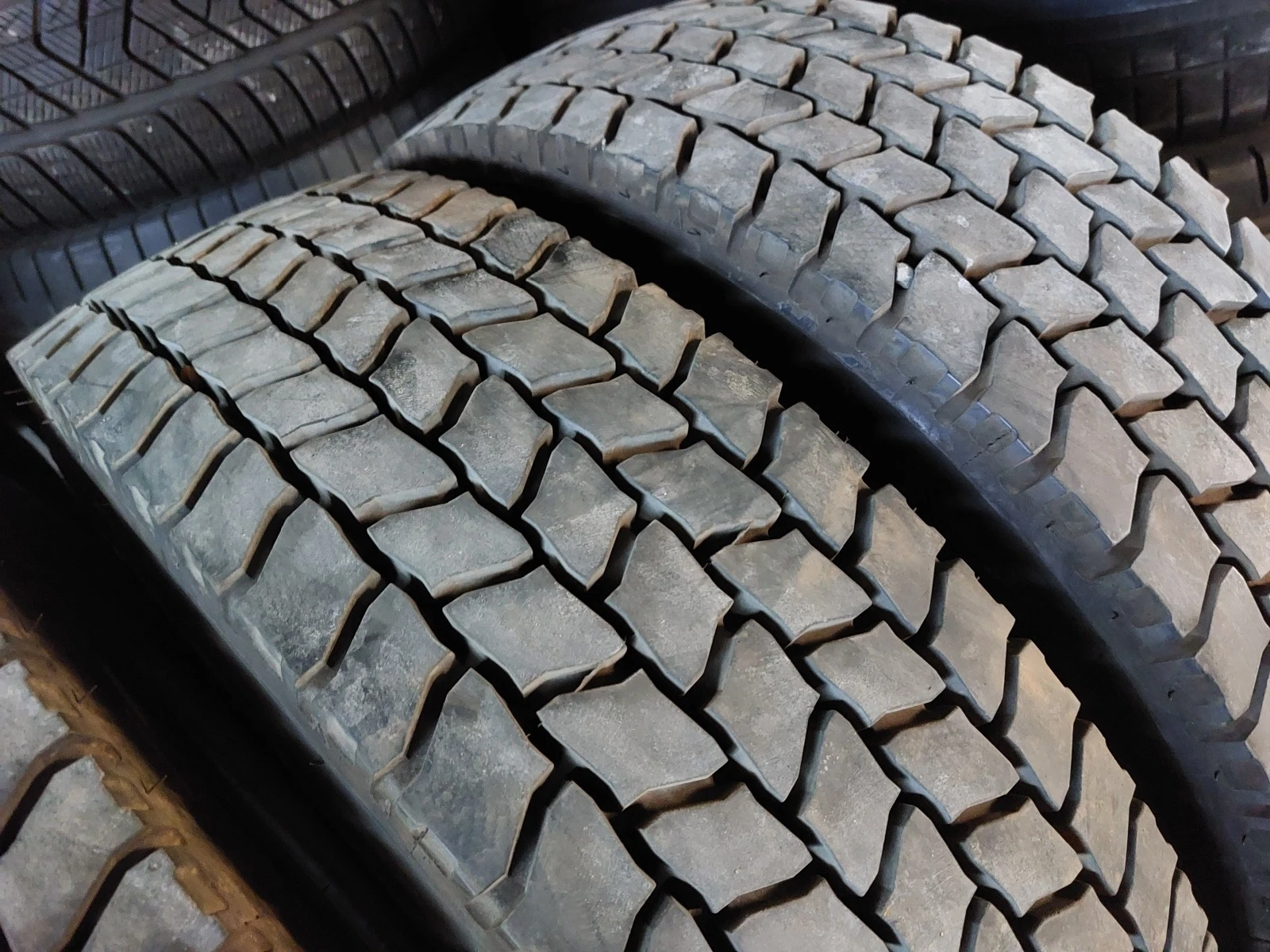 ���� 205/75R17.5 | Mobile.bg � ����������� 6