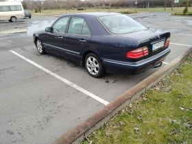 Mercedes-Benz E 200, снимка 5
