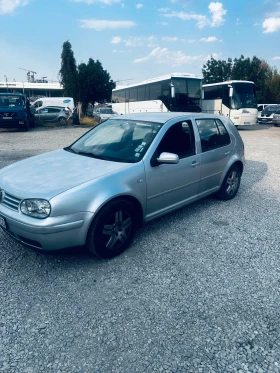 VW Golf 1.6i, Климатик, Бензин!Регистриран, всичко платено, снимка 1