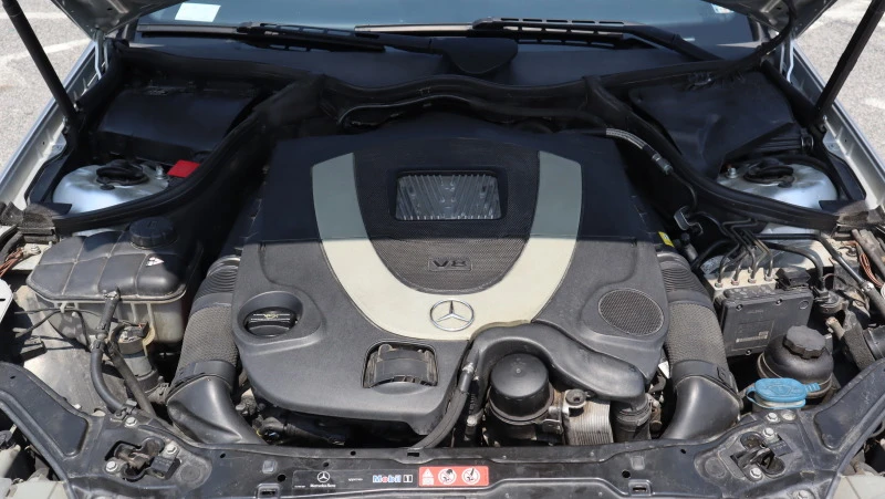 Mercedes-Benz CLK 550, снимка 9 - Автомобили и джипове - 46576448