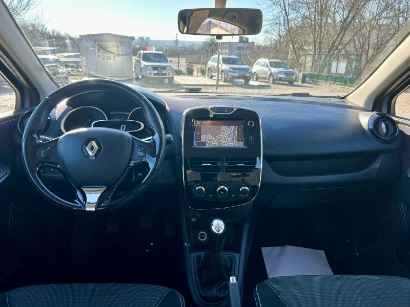 Renault Clio 1.5 dci NAVI , снимка 8 - Автомобили и джипове - 48517990