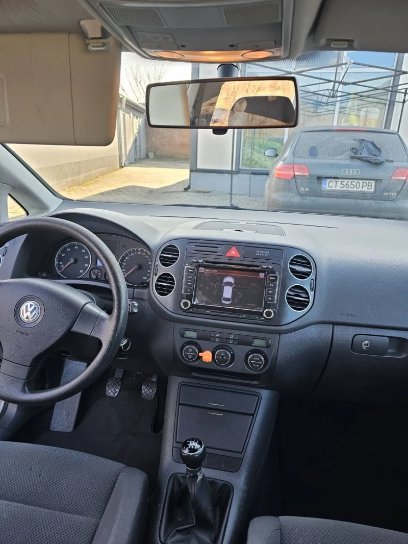 VW Golf Plus, снимка 4 - Автомобили и джипове - 49095739