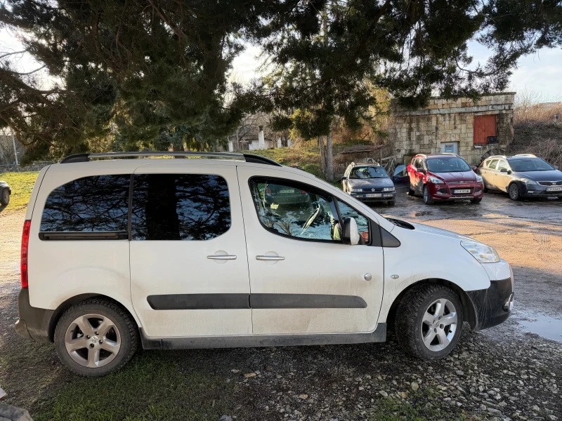 Peugeot Partner Teepe, снимка 8 - Автомобили и джипове - 53111574