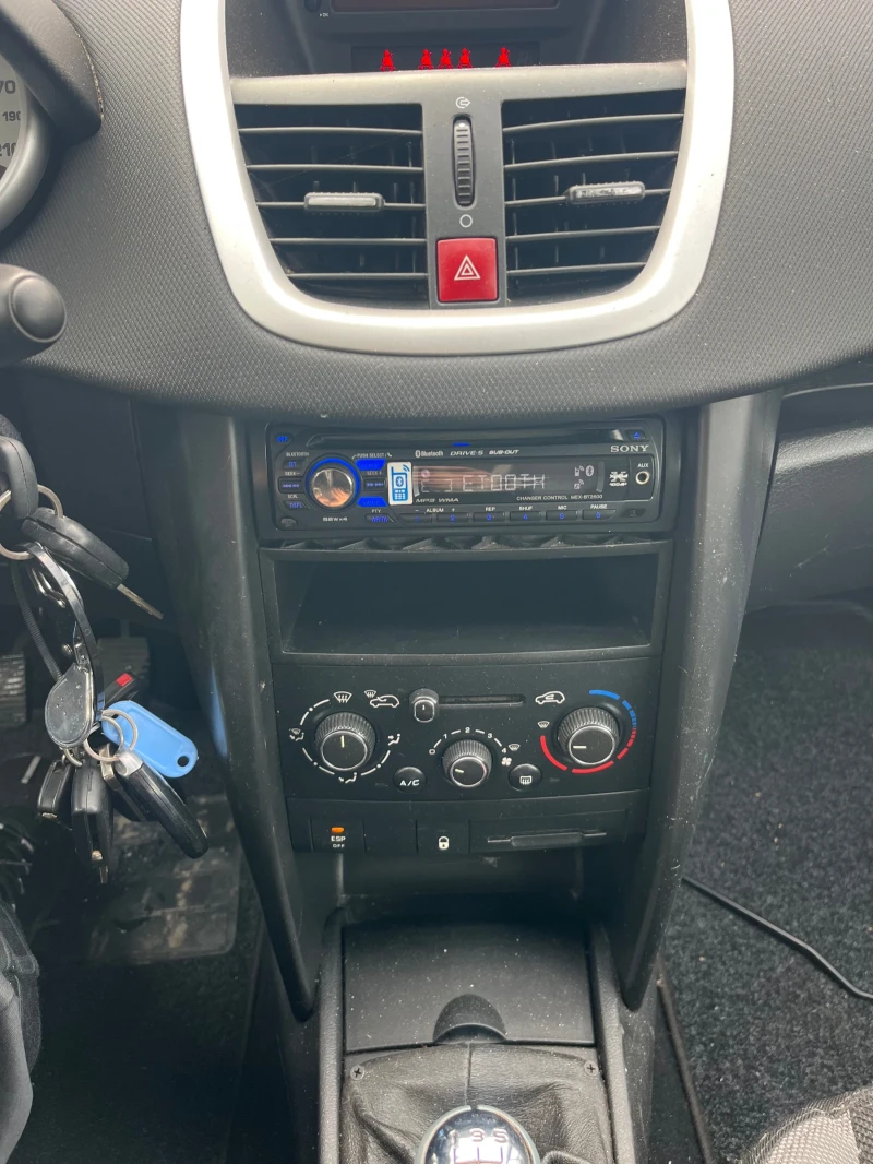 Peugeot 207 Нов внос, снимка 9 - Автомобили и джипове - 53131487