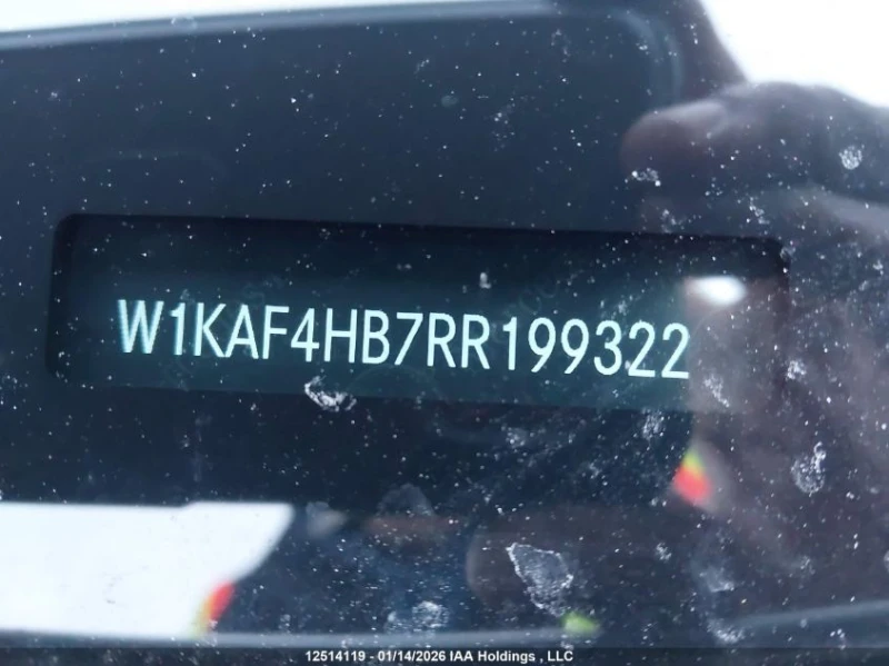 Mercedes-Benz C 300 4MATIC, снимка 17 - Автомобили и джипове - 53355361