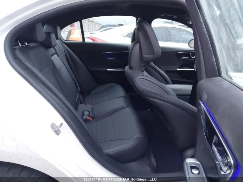 Mercedes-Benz C 300 4MATIC, снимка 10 - Автомобили и джипове - 53355361