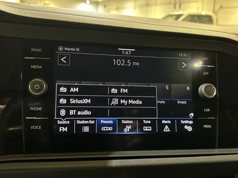 VW Jetta Volkswagen Jetta Highlin* АвтоКредит* (ЦЕНА ДО БГ), снимка 15 - Автомобили и джипове - 53435865