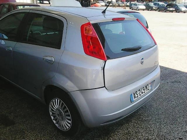 Fiat Punto Grande 1.2i/1.3MJet, снимка 6 - Автомобили и джипове - 12701053