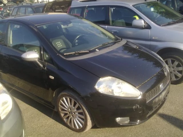 Fiat Punto Grande 1.2i/1.3MJet, снимка 1 - Автомобили и джипове - 12701053