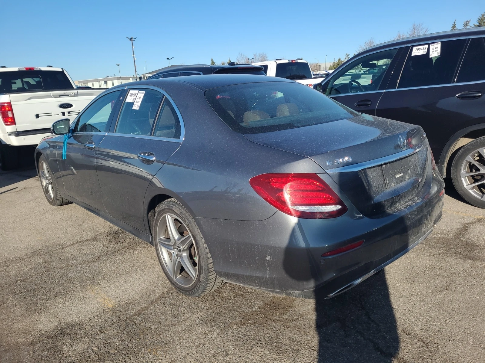 Mercedes-Benz E 300 * CARFAX* ОПЦИЯ ЗА ФИНАНСИРАНЕ*  - изображение 3