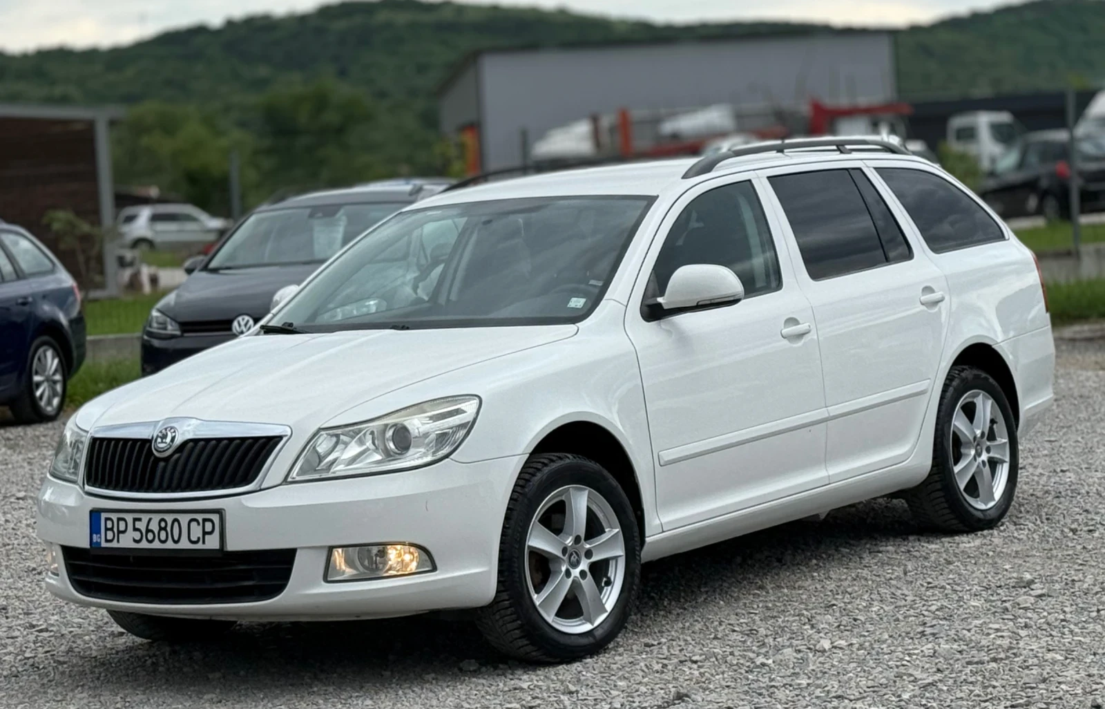 Skoda Octavia 1.6TDi 105кс * 4х4* * Климатроник*  - изображение 3