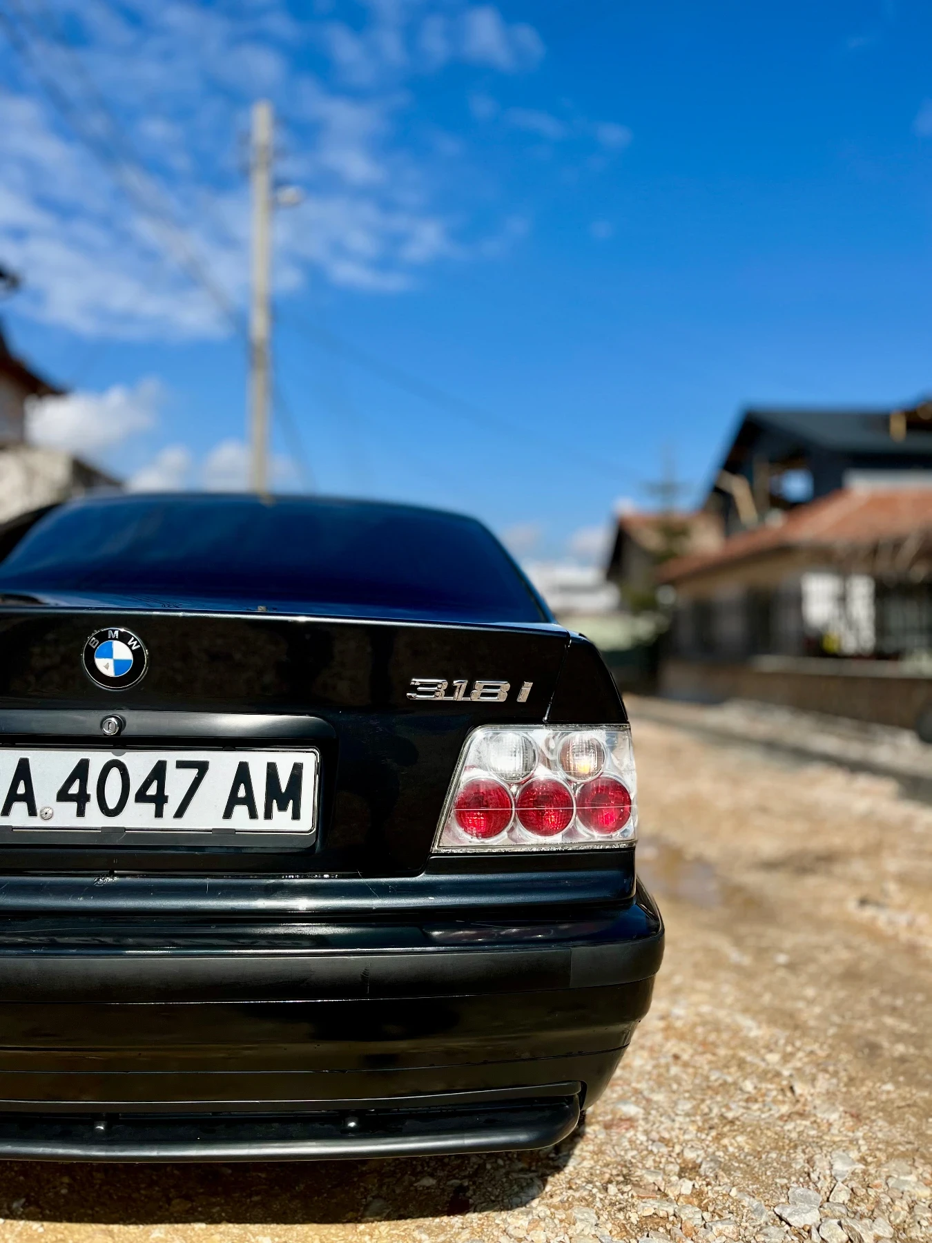 BMW 318  - изображение 10