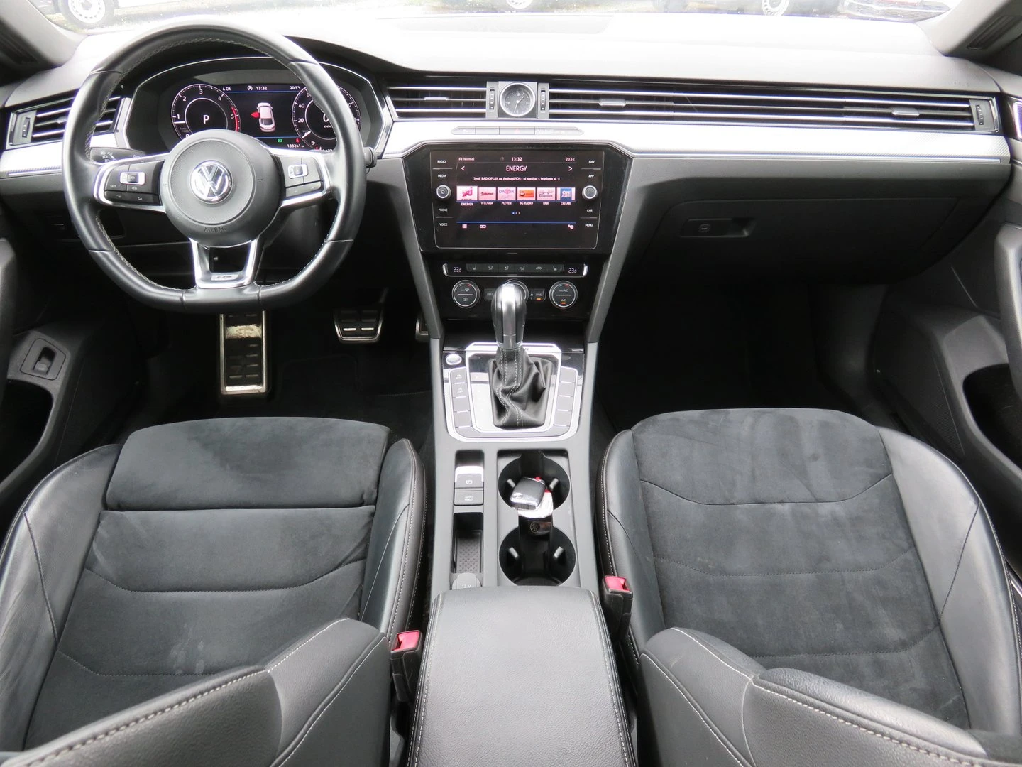 VW Arteon R-Line 2.0 TDI SCR DSG 4MOTION - изображение 6