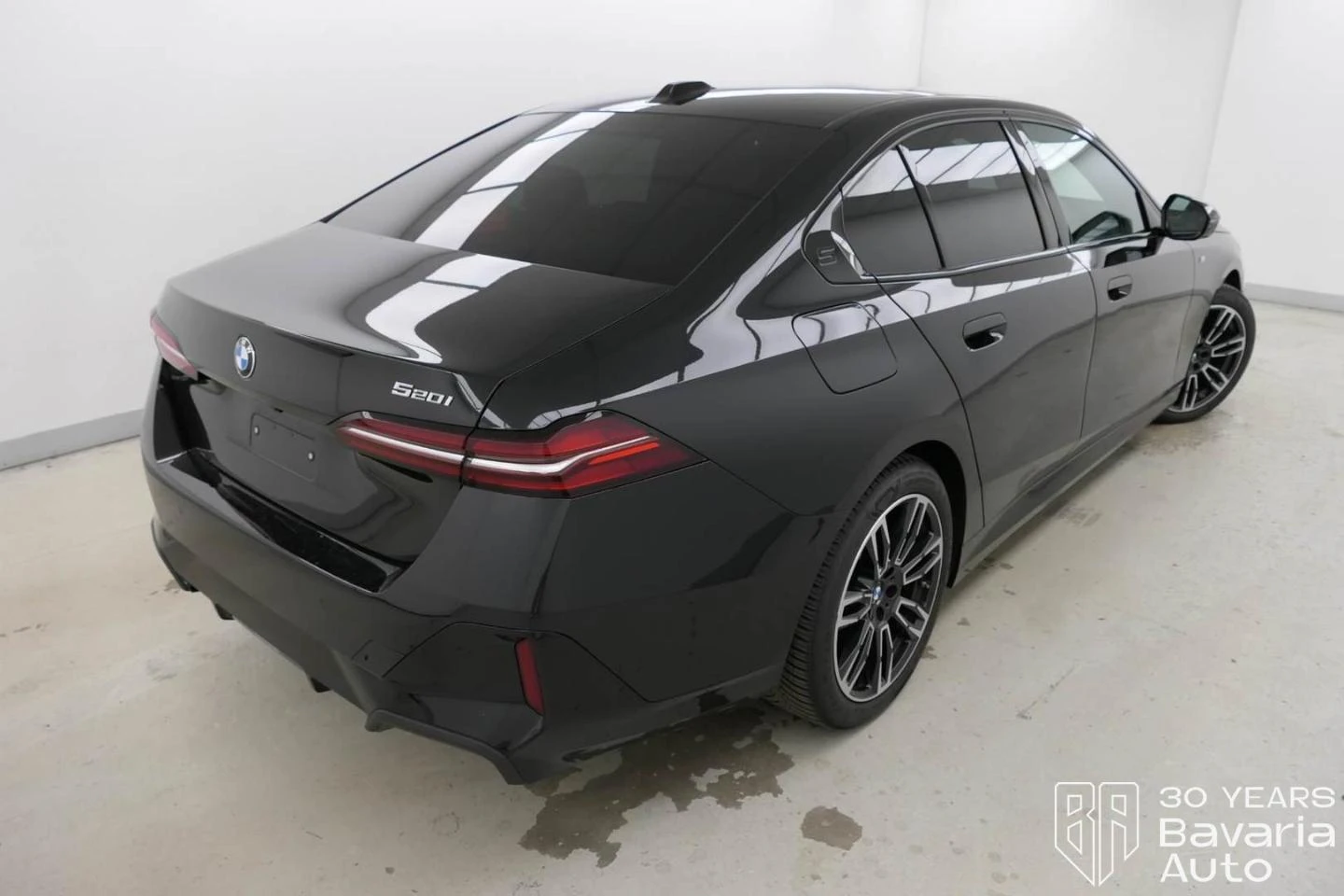 BMW 520 i M Sport Paket - изображение 3
