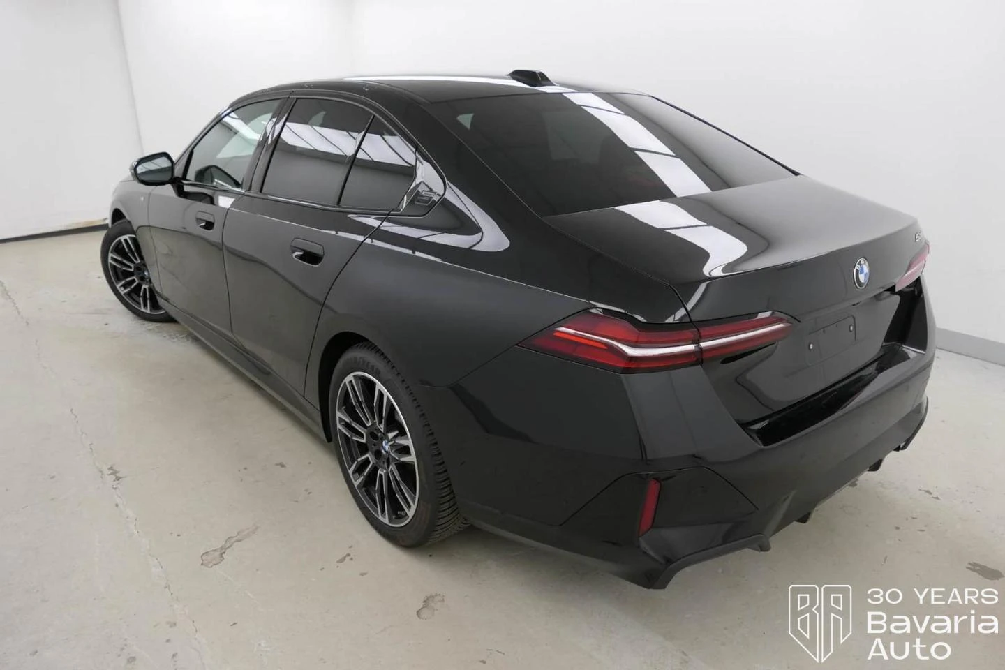 BMW 520 i M Sport Paket - изображение 2
