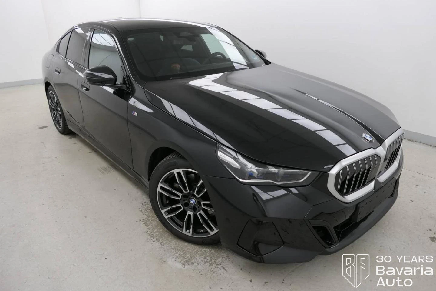 BMW 520 i M Sport Paket - изображение 4