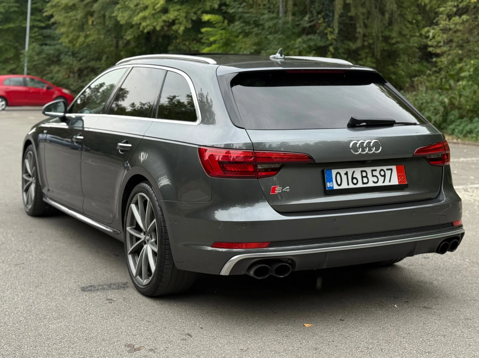 Audi S4 PANO* CAM360* CARBON* BANG&OLUFSEN* MATRIX* DIST*  - изображение 5
