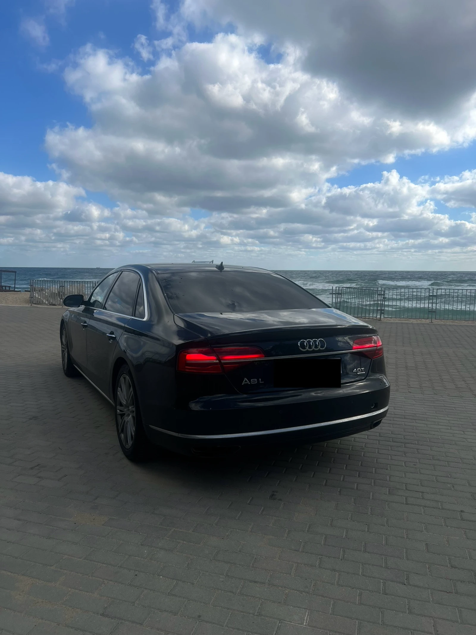Audi A8  - изображение 2