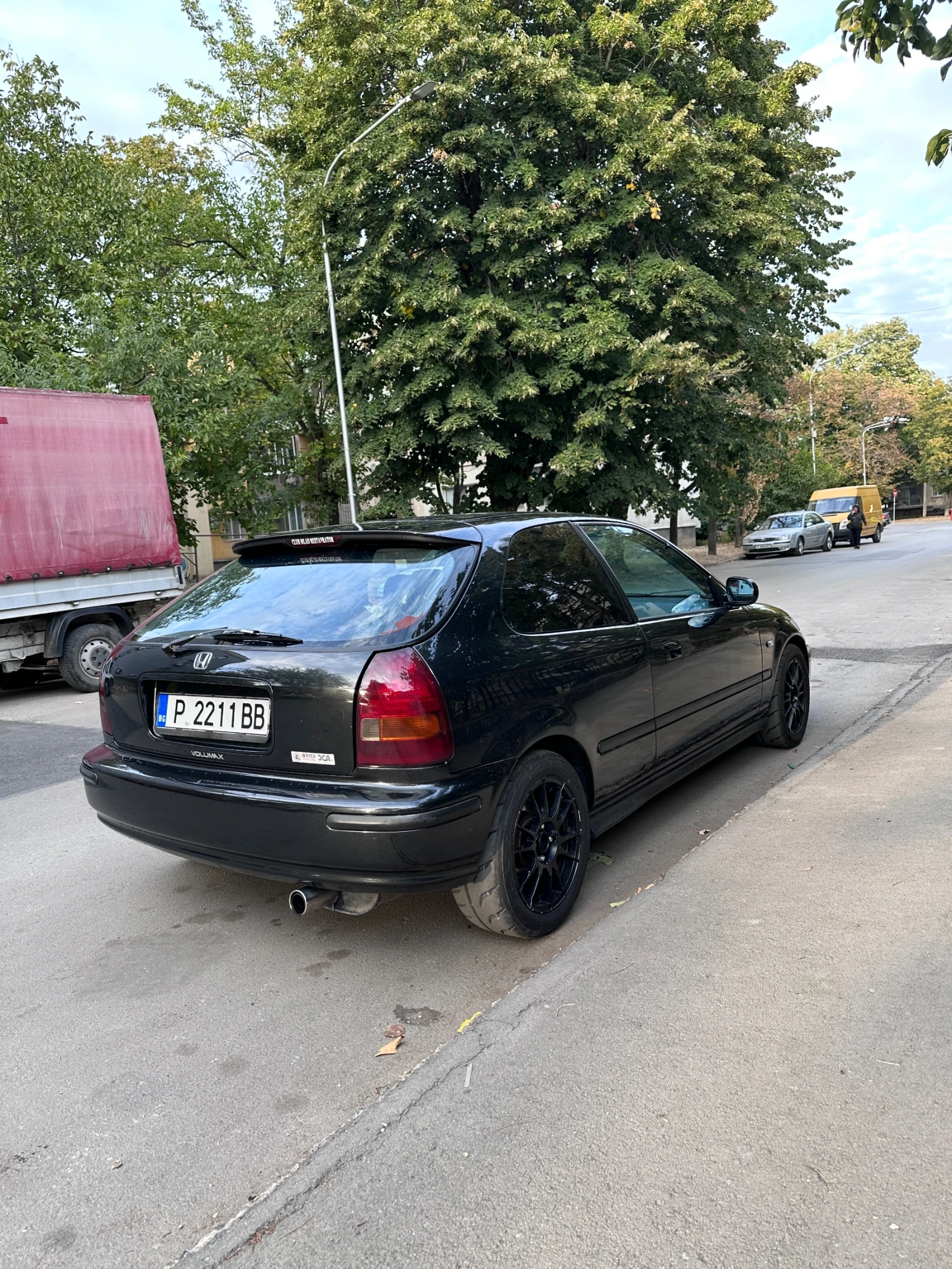 Honda Civic 1.6VTi - изображение 2