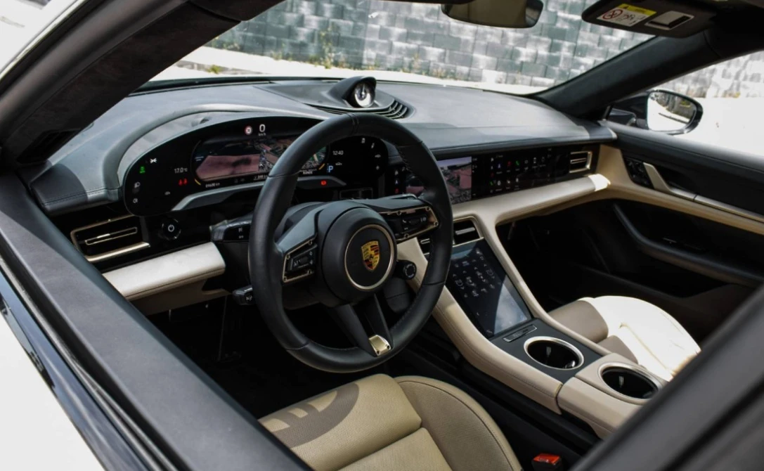 Porsche Taycan Turbo Sport Chrono Plus - изображение 6